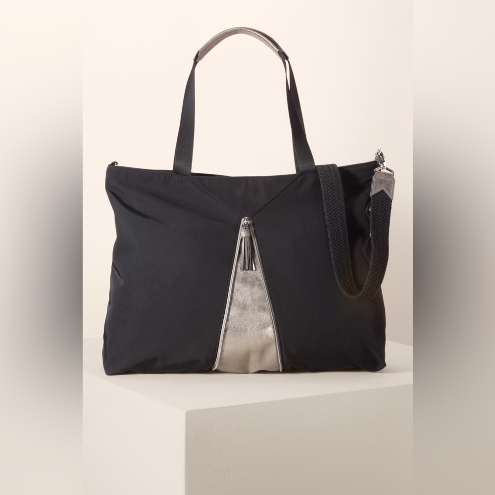 Stella & Dot Work Hard Play Hard Shoulder Bag